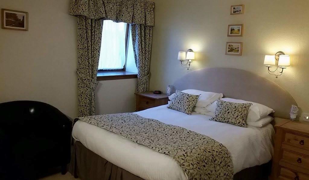 The Royal Hotel タイン エクステリア 写真